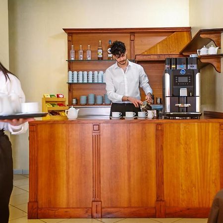 Hotel Solki SantʼAntìoco المظهر الخارجي الصورة